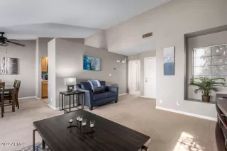 Photo #3: 6341990 Listing 