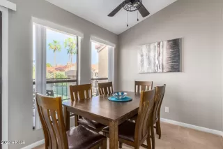 Photo #5: 6341990 Listing 