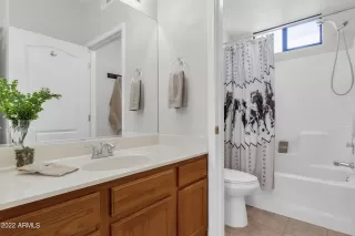 Photo #6: 6342019 Listing 