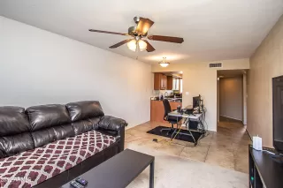 Photo #3: 6342041 Listing