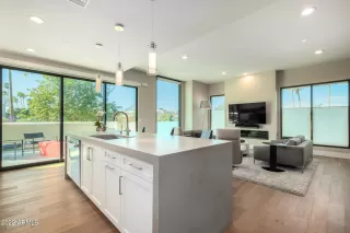 Photo #1: 6342257 Listing