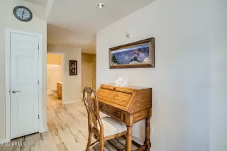 Photo #4: 6342267 Listing