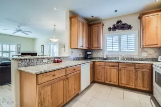 Photo #6: 6342267 Listing