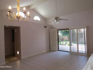 Photo #2: 6342341 Listing 