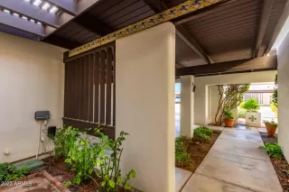 Photo #2: 6342414 Listing