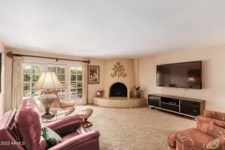 Photo #4: 6342414 Listing