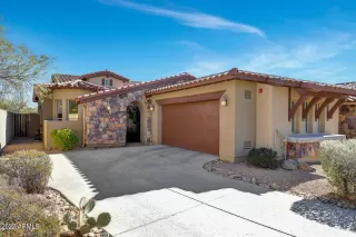 Photo #1: 6342649 Listing 