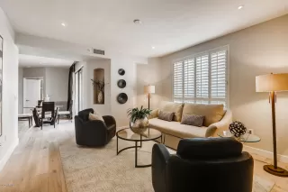 Photo #2: 6342788 Listing