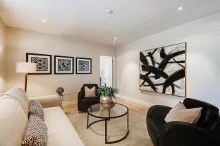 Photo #5: 6342788 Listing