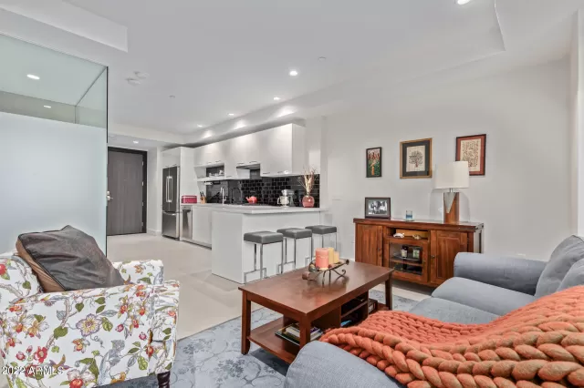 MLS: 6342867 Condo For Sale