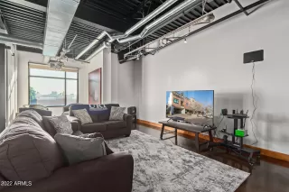 Photo #2: 6343022 Listing 