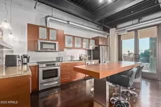 Photo #4: 6343022 Listing 