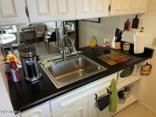 Photo #3: 6343045 Listing