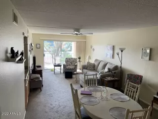 Photo #5: 6343045 Listing