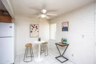 Photo #5: 6343061 Listing