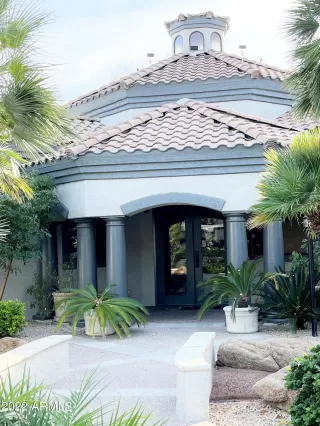 Photo #2: 6343159 Listing 