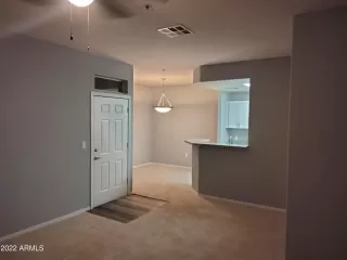 Photo #4: 6343693 Listing