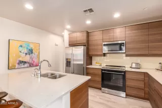 Photo #5: 6343752 Listing 