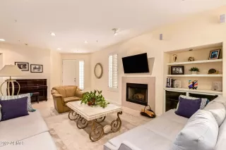 Photo #5: 6343854 Listing