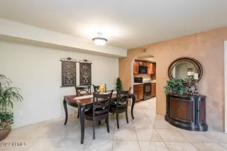 Photo #3: 6343982 Listing