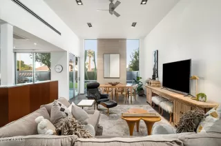 Photo #6: 6343984 Listing