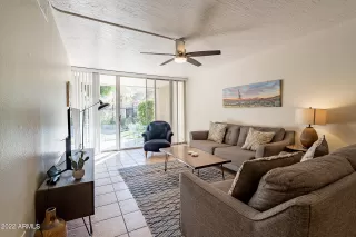 Photo #2: 6344002 Listing 