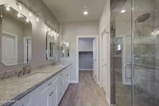 Photo #5: 6344135 Listing 