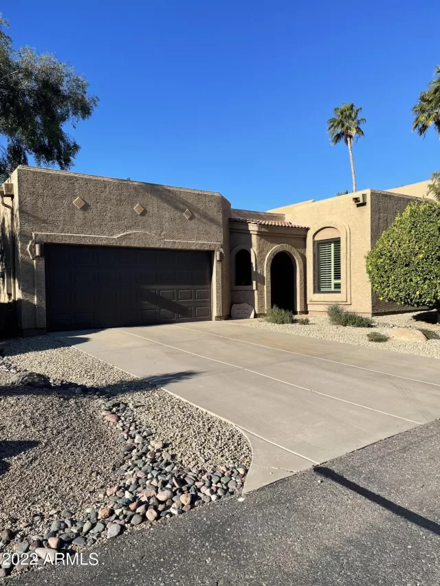 MLS: 6344409 Condo For Sale