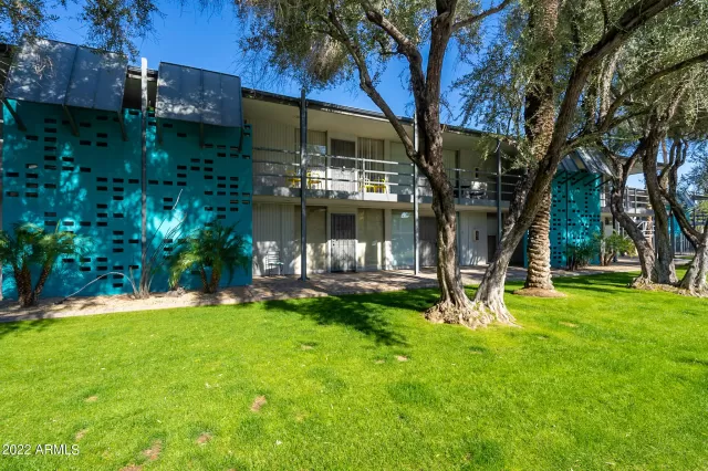 MLS: 6344721 Condo For Sale