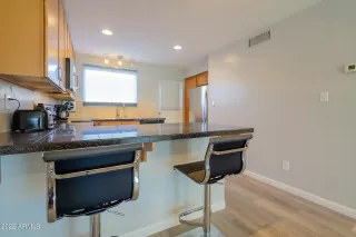 Photo #4: 6344721 Listing