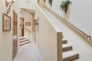 Photo #6: 6344728 Listing