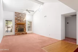 Photo #2: 6344817 Listing 