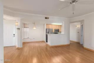 Photo #2: 6344896 Listing