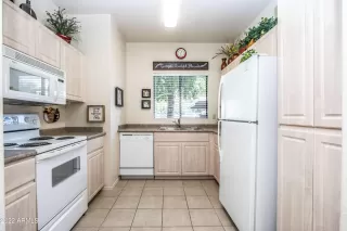 Photo #3: 6345101 Listing