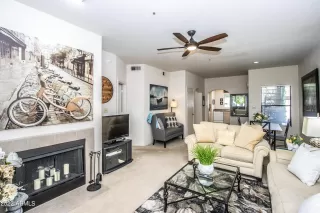 Photo #4: 6345101 Listing