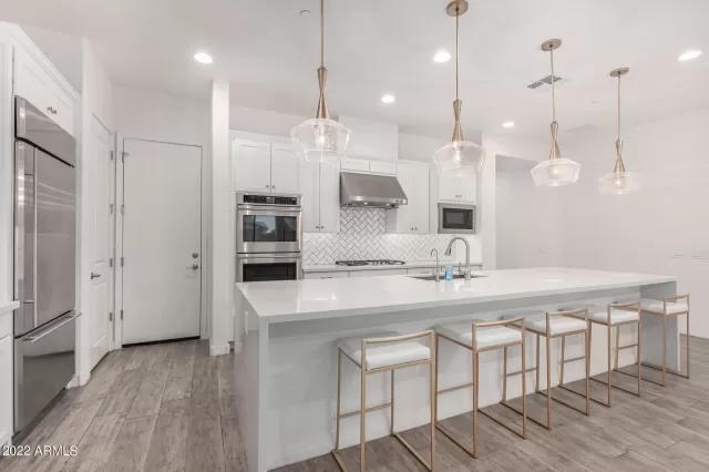 MLS: 6345125 Condo For Sale