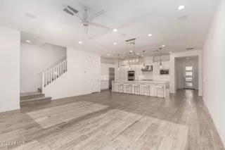 Photo #2: 6345125 Listing