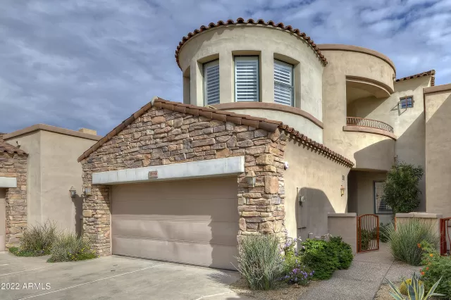 MLS: 6345247 Condo For Sale