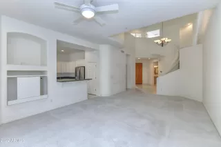 Photo #2: 6345247 Listing