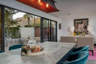 Photo #2: 6345367 Listing