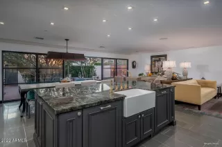 Photo #4: 6345367 Listing