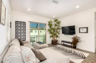 Photo #2: 6345456 Listing