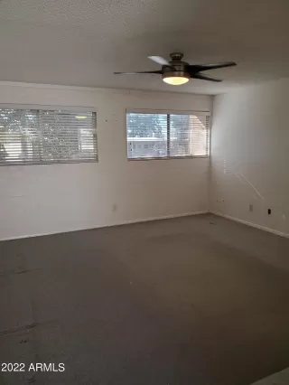 Photo #6: 6345603 Listing