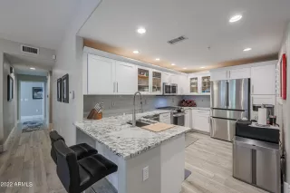 Photo #5: 6345822 Listing 