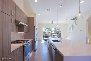 Photo #5: 6345912 Listing 