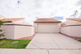 Photo #1: 6346000 Listing 