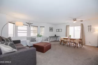 Photo #6: 6346000 Listing 