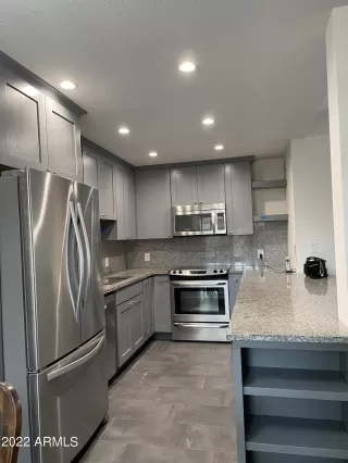 Photo #5: 6346160 Listing 