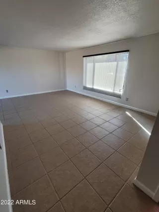Photo #3: 6346518 Listing 
