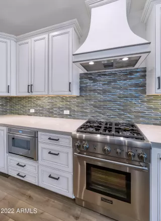 Photo #3: 6346855 Listing